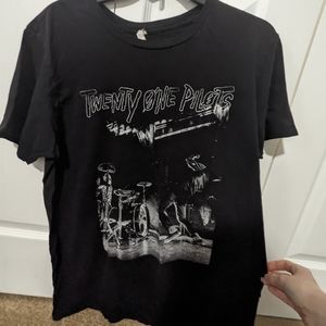 Twenty One Pilots Tee
